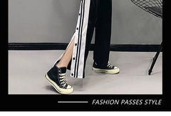 Contrast Trim Button-Side Sweatpants