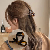 Curve Resin Hair Claw Clip