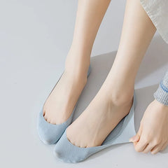 Plain No Show Socks