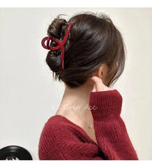 Cutout Hair Claw