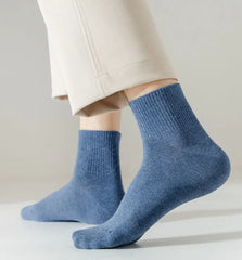 Set Of 2 Pairs: Plain Ankle Socks