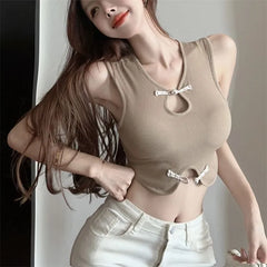 V-Neck Plain Keyhole Frog Closure Padded Crop Tank Top