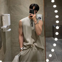 Plain Tank Top / Sweatpants