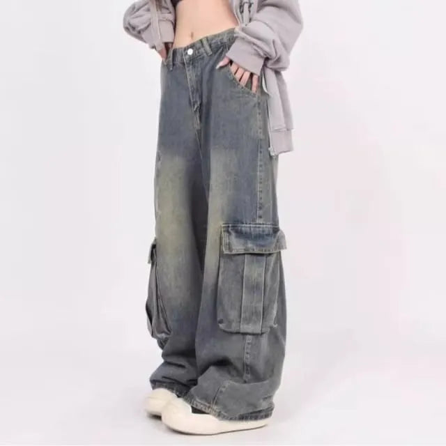 Mid Waist Washed Baggy Cargo Jeans