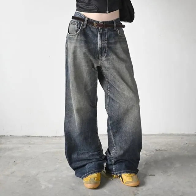 Mid-Rise Washed Baggy Jeans