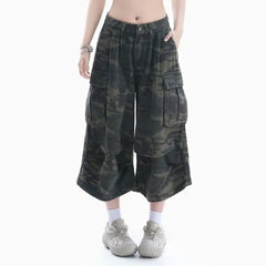 Mid Rise Camouflage Wide Leg Cargo Jorts