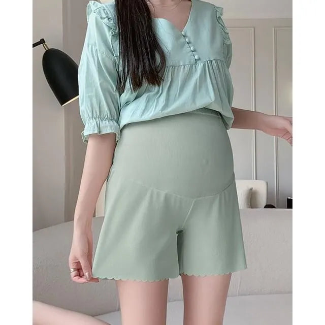 Maternity High Waist Plain Shorts
