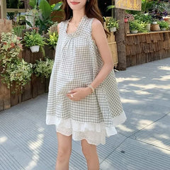 Maternity Sleeveless Square Neck Plaid Frill Trim Tunic / Drawstring Waist Eyelet Lace Wide Leg Shorts