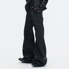 Details Pleated Wide-Leg Jeans with Stud